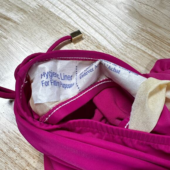 Magicsuit Susan One Piece Swimsuit Ruby Women's Size 14 New Without Tags - Picture 6 of 8